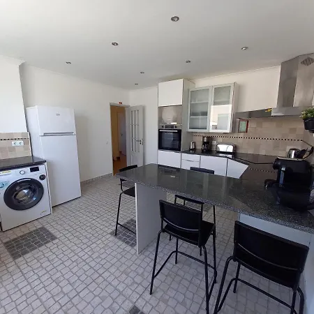 Casa Madeira * Бургау